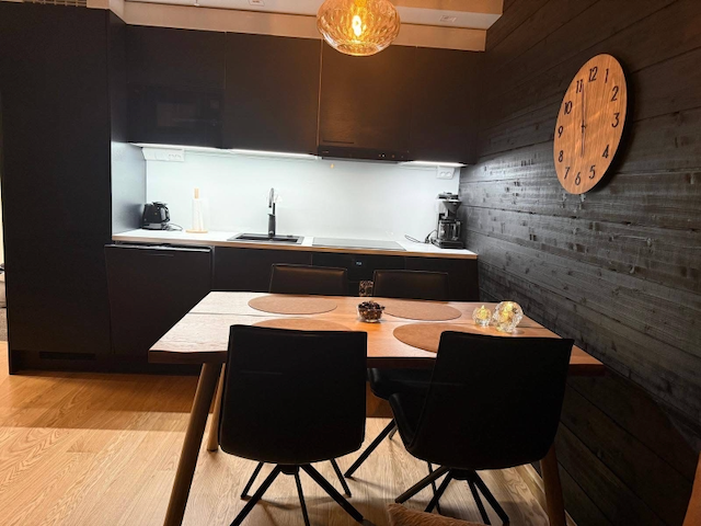 ICY HOTEL LINGOBERRY D3210 Huoneisto Levi keskustassa