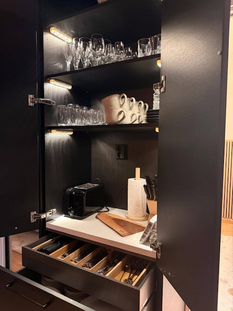 ICY HOTEL LINGOBERRY D327 Huoneisto Levi keskustassa